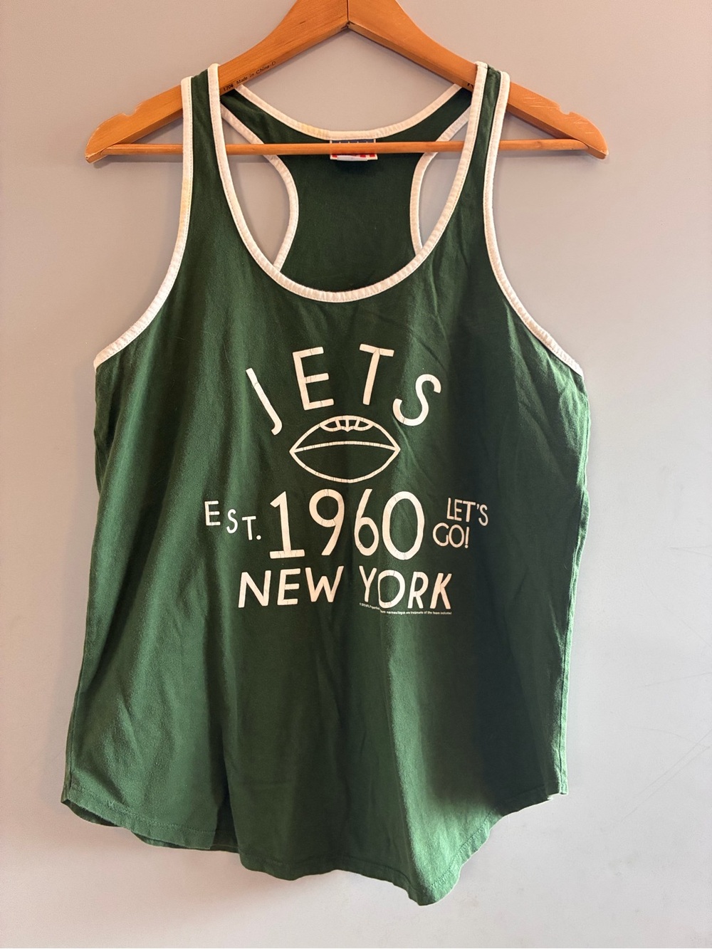 😎 NY Jets Junk Food Racerback tank